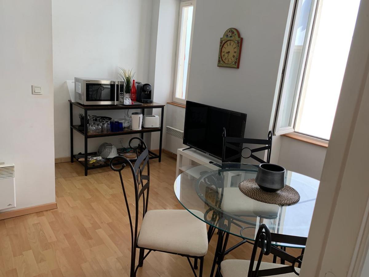 Biarritz Centre, Pres Avenue De Verdun, Cosy Apt 2 Pieces , Salon , Chambre Separe, Rue Tres Calme A 10 Minutes A Pied De La Grande Plage מראה חיצוני תמונה