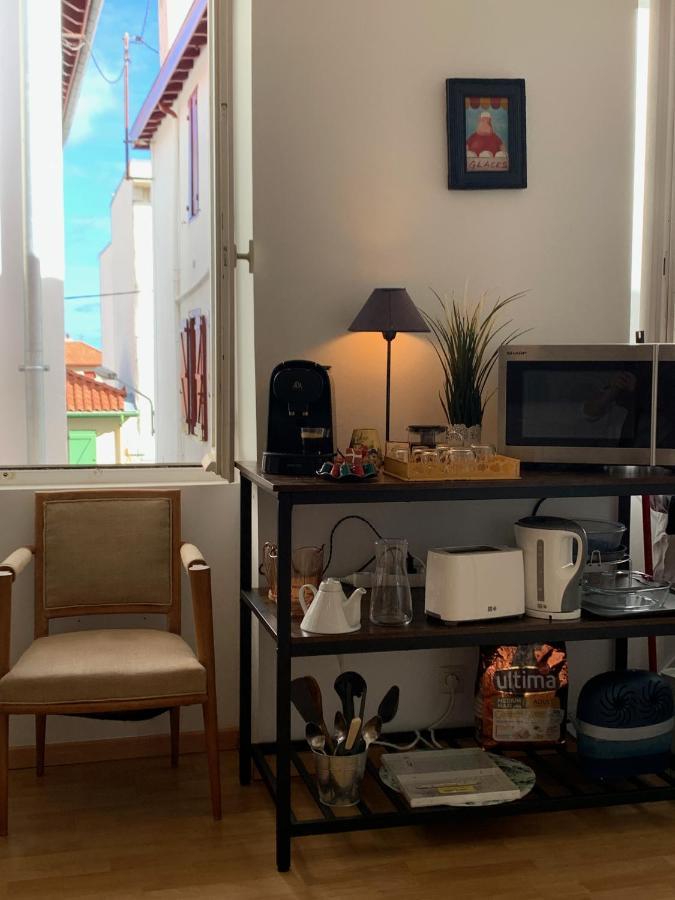 Biarritz Centre, Pres Avenue De Verdun, Cosy Apt 2 Pieces , Salon , Chambre Separe, Rue Tres Calme A 10 Minutes A Pied De La Grande Plage מראה חיצוני תמונה