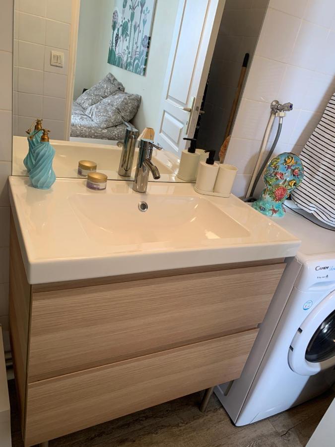 Biarritz Centre, Pres Avenue De Verdun, Cosy Apt 2 Pieces , Salon , Chambre Separe, Rue Tres Calme A 10 Minutes A Pied De La Grande Plage מראה חיצוני תמונה