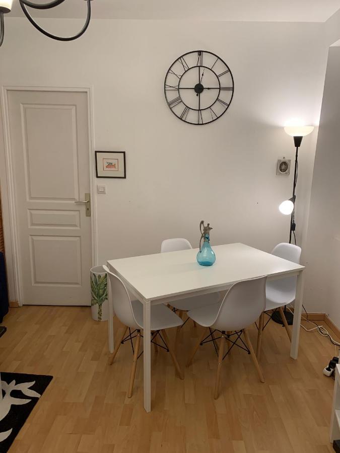 Biarritz Centre, Pres Avenue De Verdun, Cosy Apt 2 Pieces , Salon , Chambre Separe, Rue Tres Calme A 10 Minutes A Pied De La Grande Plage מראה חיצוני תמונה