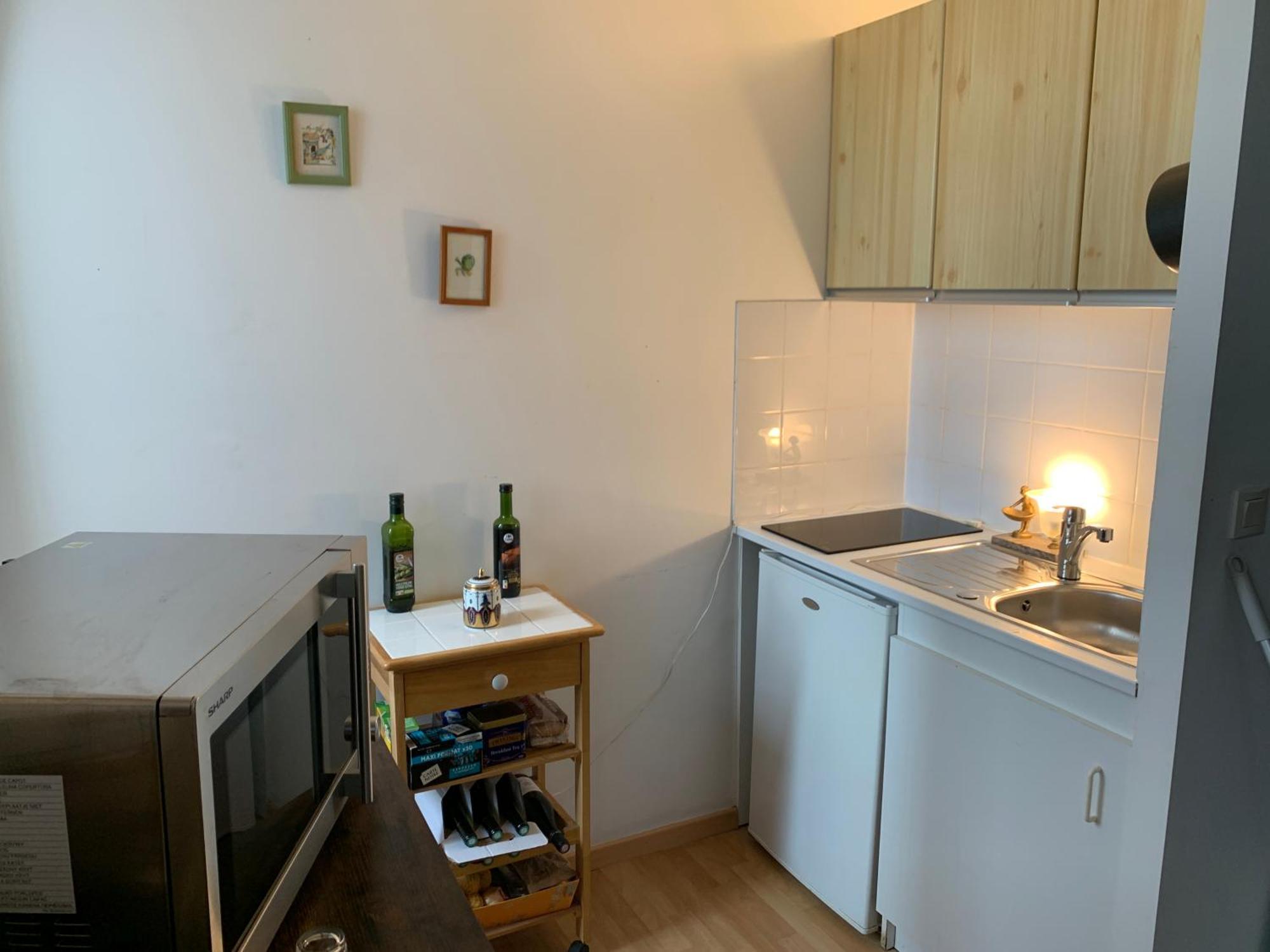 Biarritz Centre, Pres Avenue De Verdun, Cosy Apt 2 Pieces , Salon , Chambre Separe, Rue Tres Calme A 10 Minutes A Pied De La Grande Plage מראה חיצוני תמונה